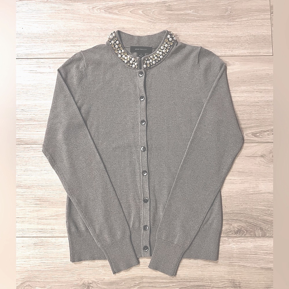 (NWT) Ann Taylor Cardigan, XS